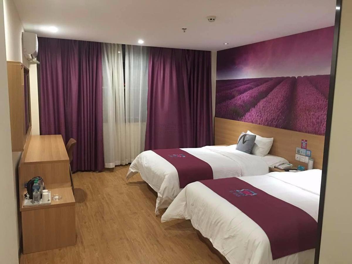 Pai Hotel Guiyang Fountain Modern Capital Экстерьер фото